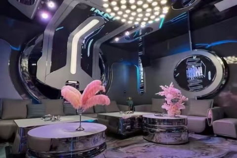 延安夜场模特招聘 日薪1600起提供住宿